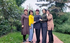 免费观看又色又爽又黄的崩锅